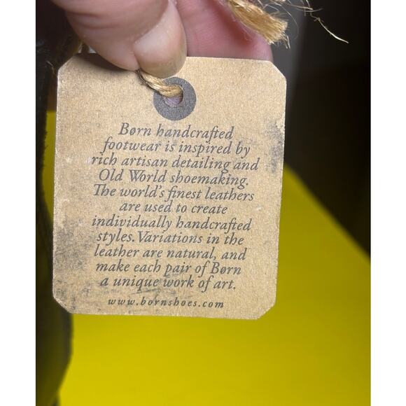 Born Black Leather Ankle Back Zipper Boots size 9 M NWT - Picture 6 of 10